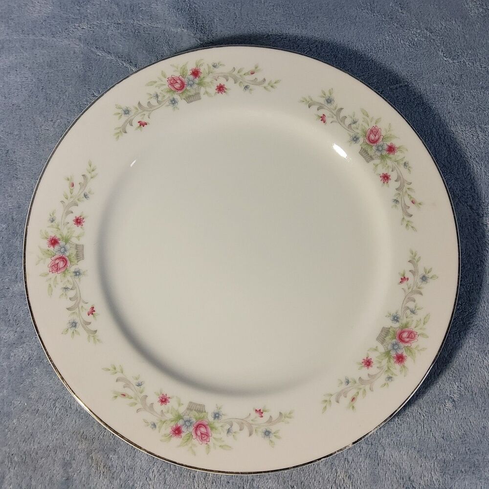 Vintage Florenteen Fantasia Dinner Plate 10.5" Roses Flower Basket Platinum Trim